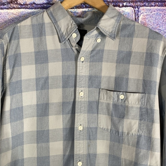 J.Crew Men's Button Up Plaid Shirt Blue Grey Medium - Picture 2 of 8